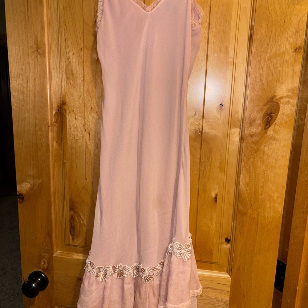 Women's Pink Lace-Trim Slip Dress - Picture 2 of 3